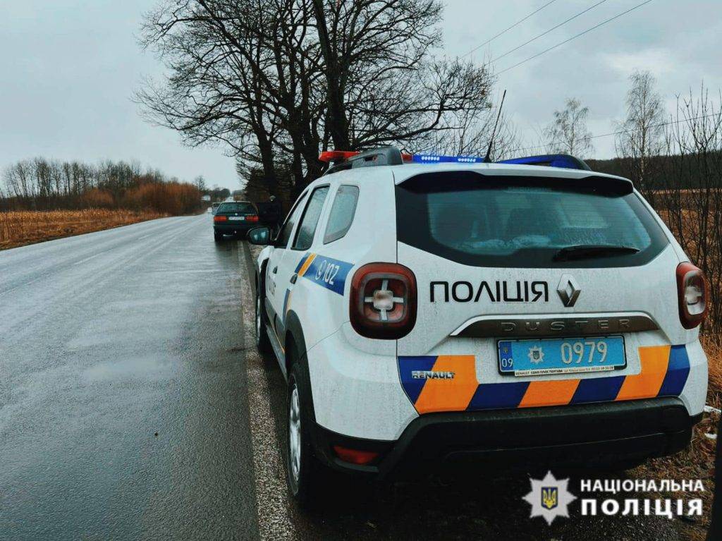 На Косівщині водій-порушник пропонував хабар поліцейським. ФОТО