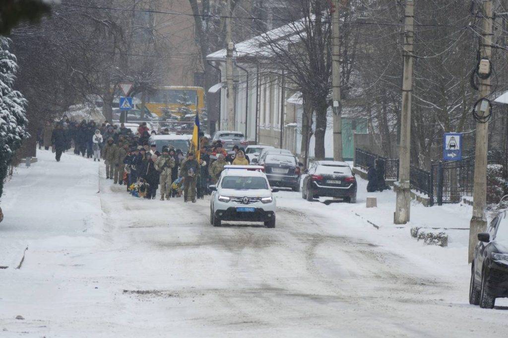 Калуська громада попрощалася з померлим захисником Віталієм Маснови