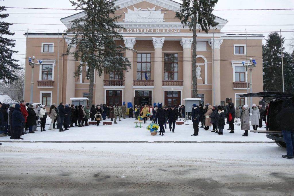 Калуська громада попрощалася з померлим захисником Віталієм Маснови