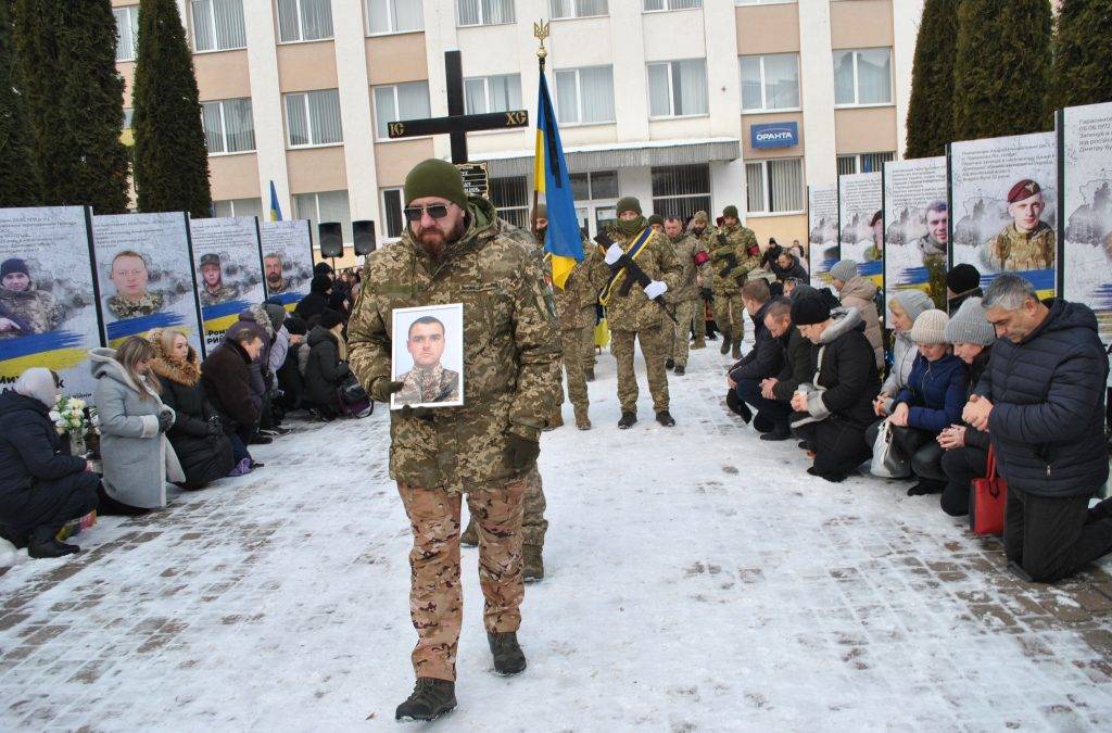 На Богородчанщині зустріли полеглого захисника Романа Лаврука