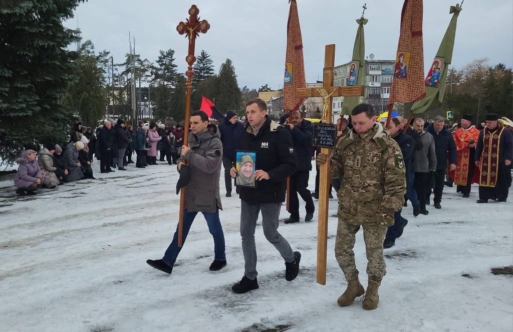 Бурштинська громада попрощалася із своїм Героєм – Олегом Зелінським