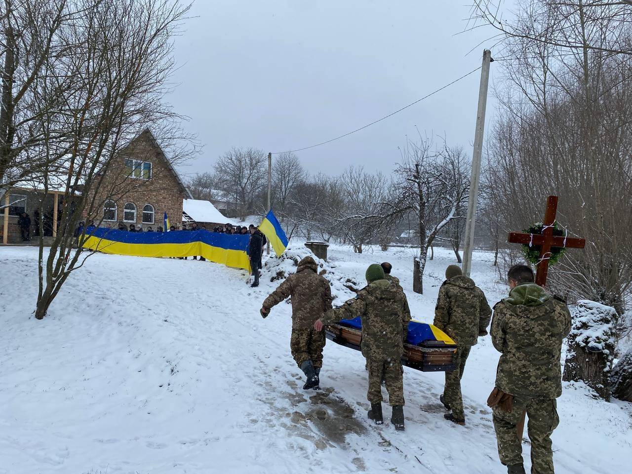 Додому назавжди повернувся полеглий на війні прикарпатець Руслан Шелембин