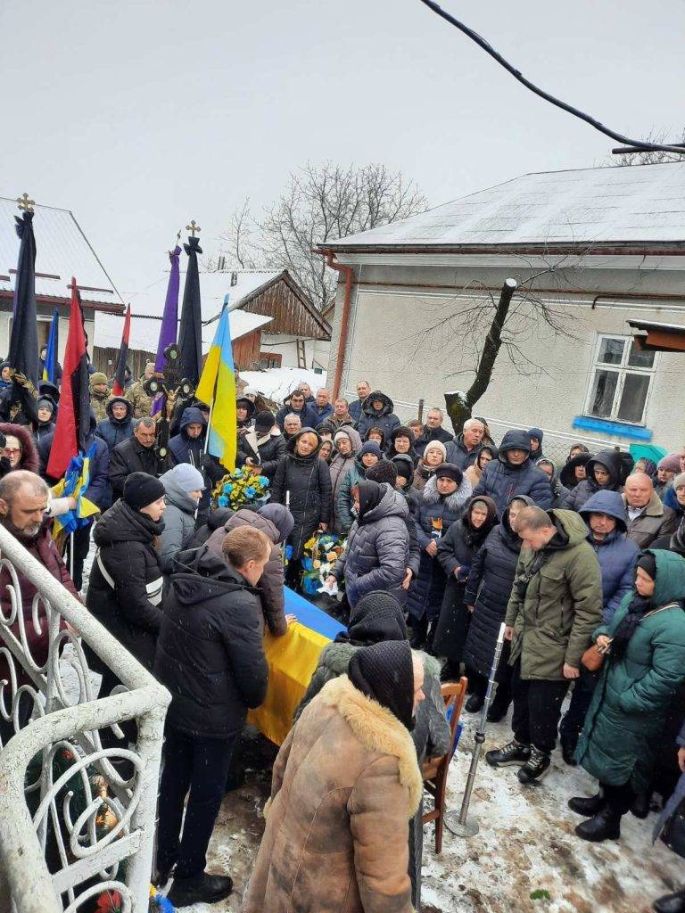 У Бурштинській громаді відбувся чин похорону загиблого Героя Володимира Рибака