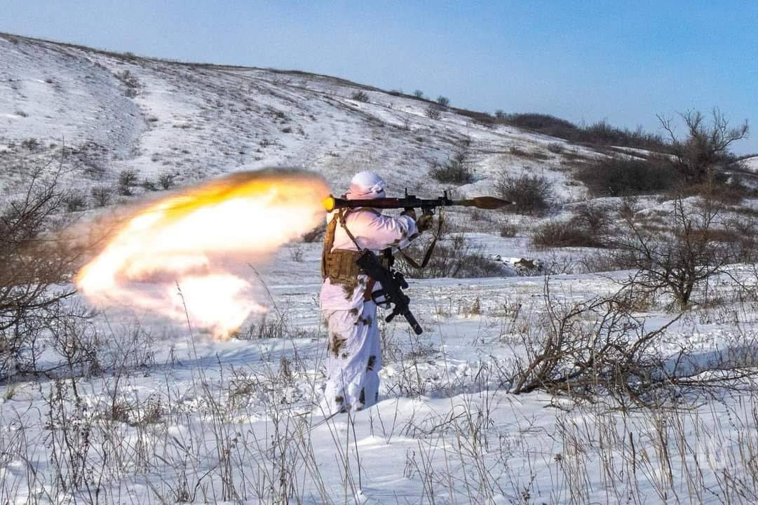 За минулу дому окупанти втратили майже 1000 орків та дуже зачну кількість військової техніки