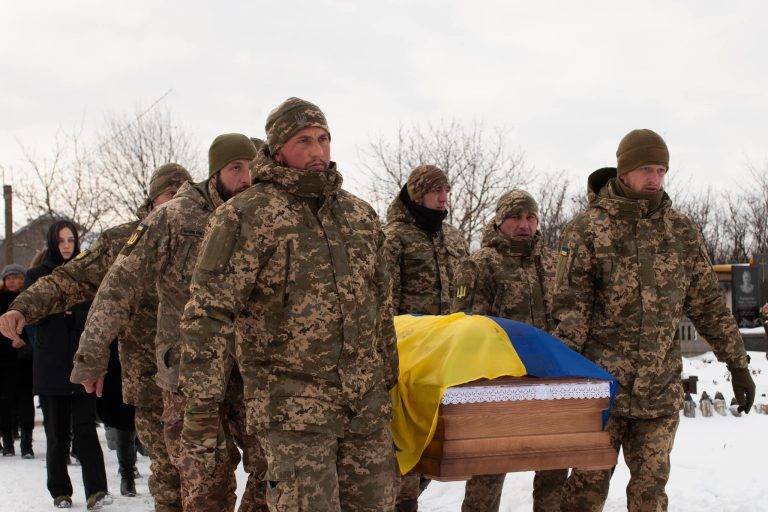 В Єзупільській громаді провели в останню путь полеглого героя-десантника Святослава Голду