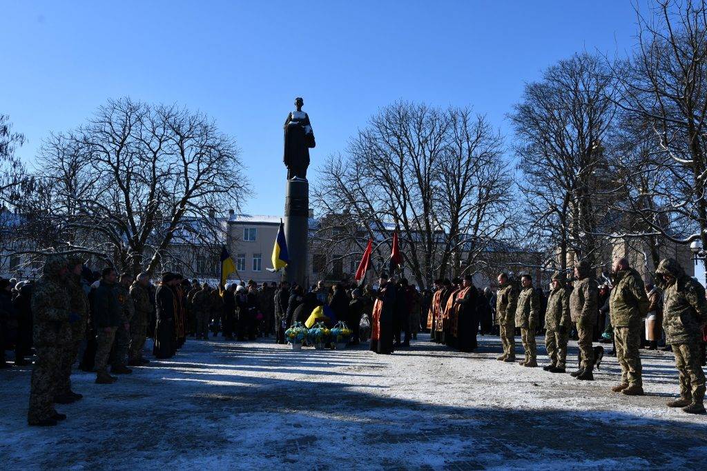 Сьогодні у Рогатинській громаді прощатимуться із полеглим героєм Любомиром Гуменним