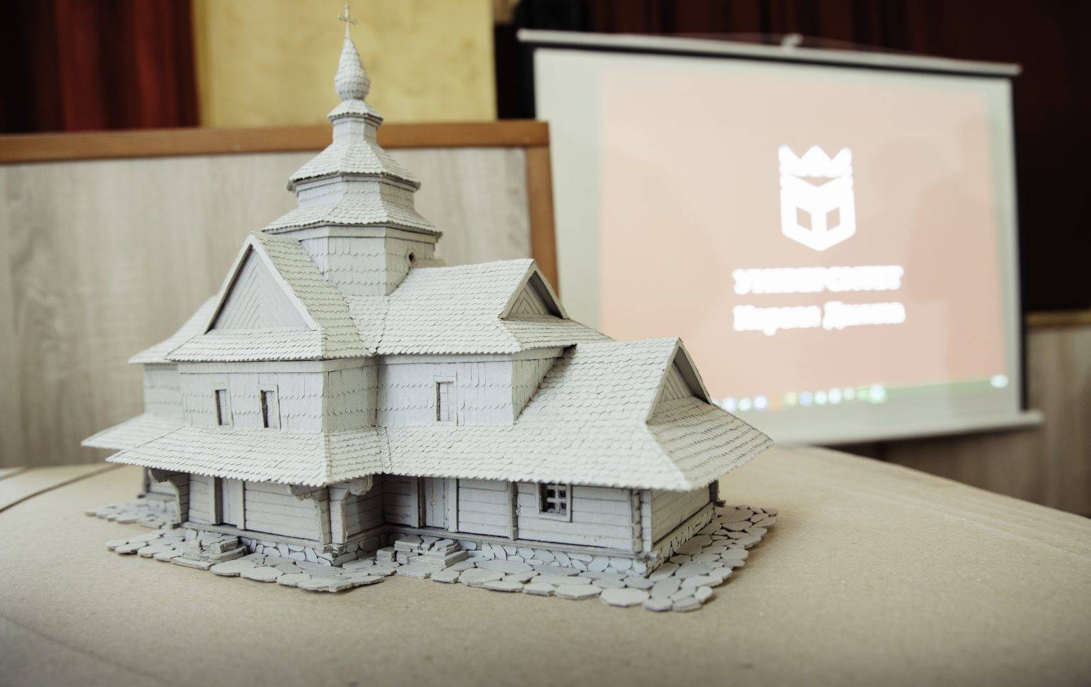 У селі Космач встановлять 3D-проєкцію церкви Святої великомучениці Параскеви,Космач,університет короля данила