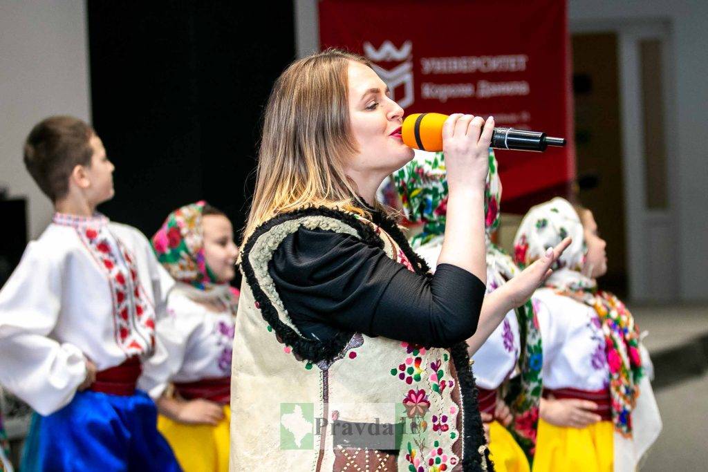 У Франківську розпочався фестиваль "Битва Вертепів" ФОТОРЕПОРТАЖ