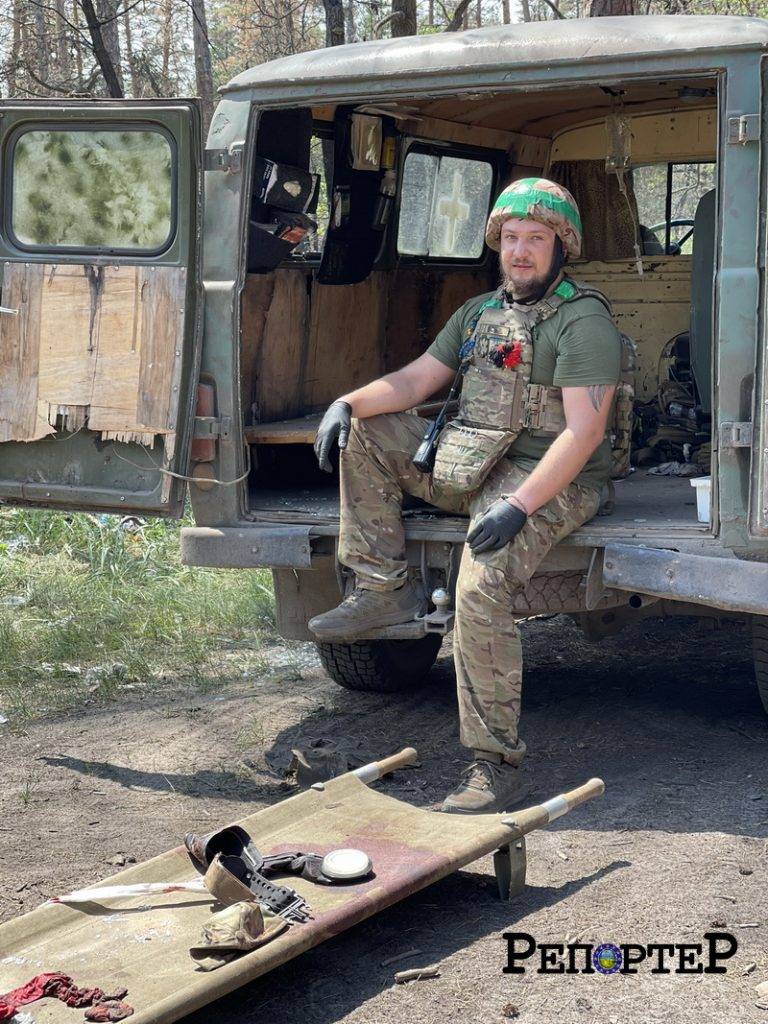 Як військовий медик з Прикарпаття Іван Рурак вивозив поранених побратимів з лісів Кремінної