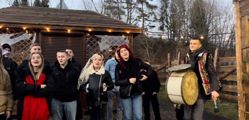 Громада села Манява заколядувала на дрони майже 180 тисяч гривень