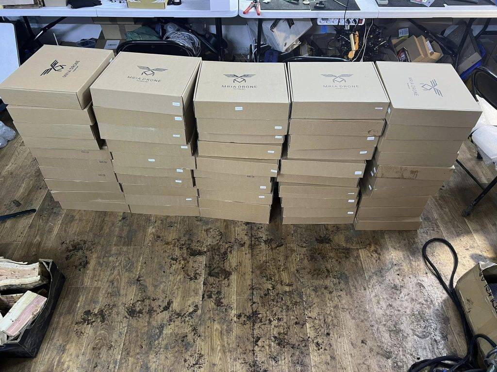 передали чергову партію дронів,109 окремий гірсько-штурмовий батальйон 10 ОГШБр «Едельвейс»