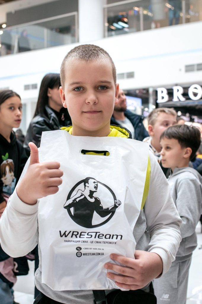 У ТРЦ Veles Mall експонуватиметься Кубок України з вільної боротьби