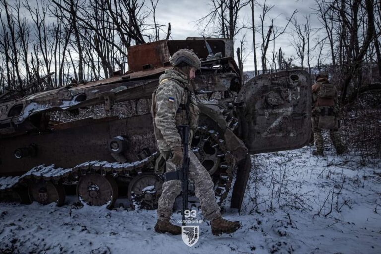 За минулу добу ЗСУ утилізували 700 окупантів та чимало військової техніки