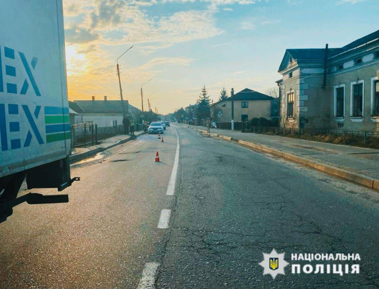 У Рогатині велосипедист впав і загинув під колесами автівки. ФОТО