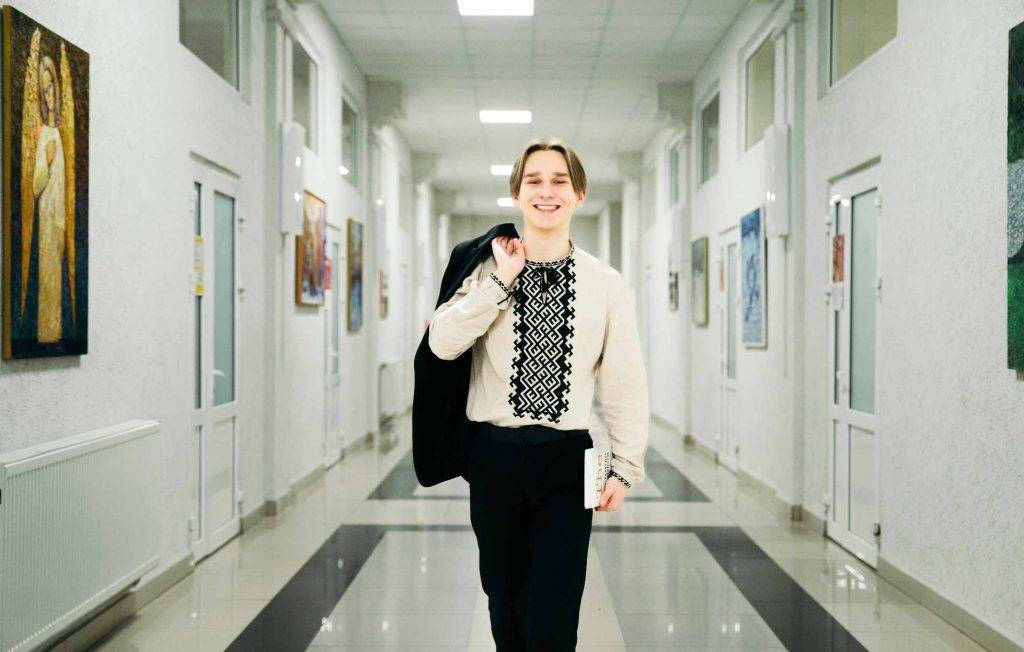 Івано-Франківський студент отримав річну стипендійну програму від «Free economy institute»,університет короля данила,Андрій Тихонюк