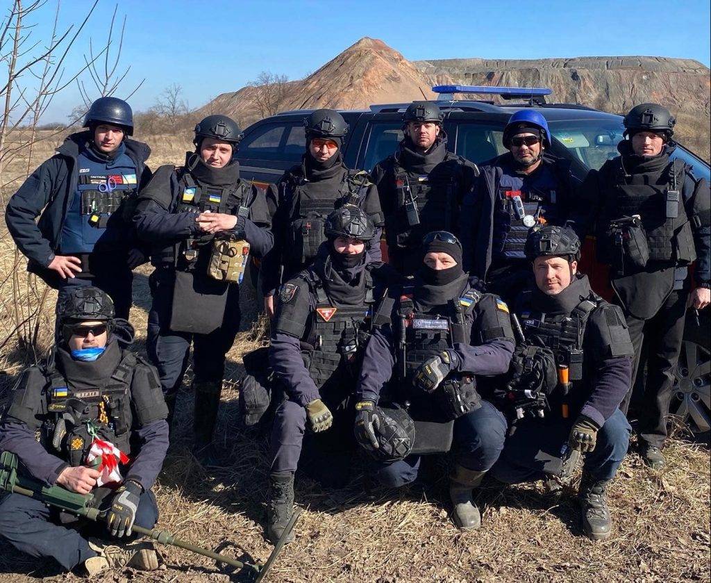 Прикарпатські сапери розмінували 515 гектарів землі на Донеччині