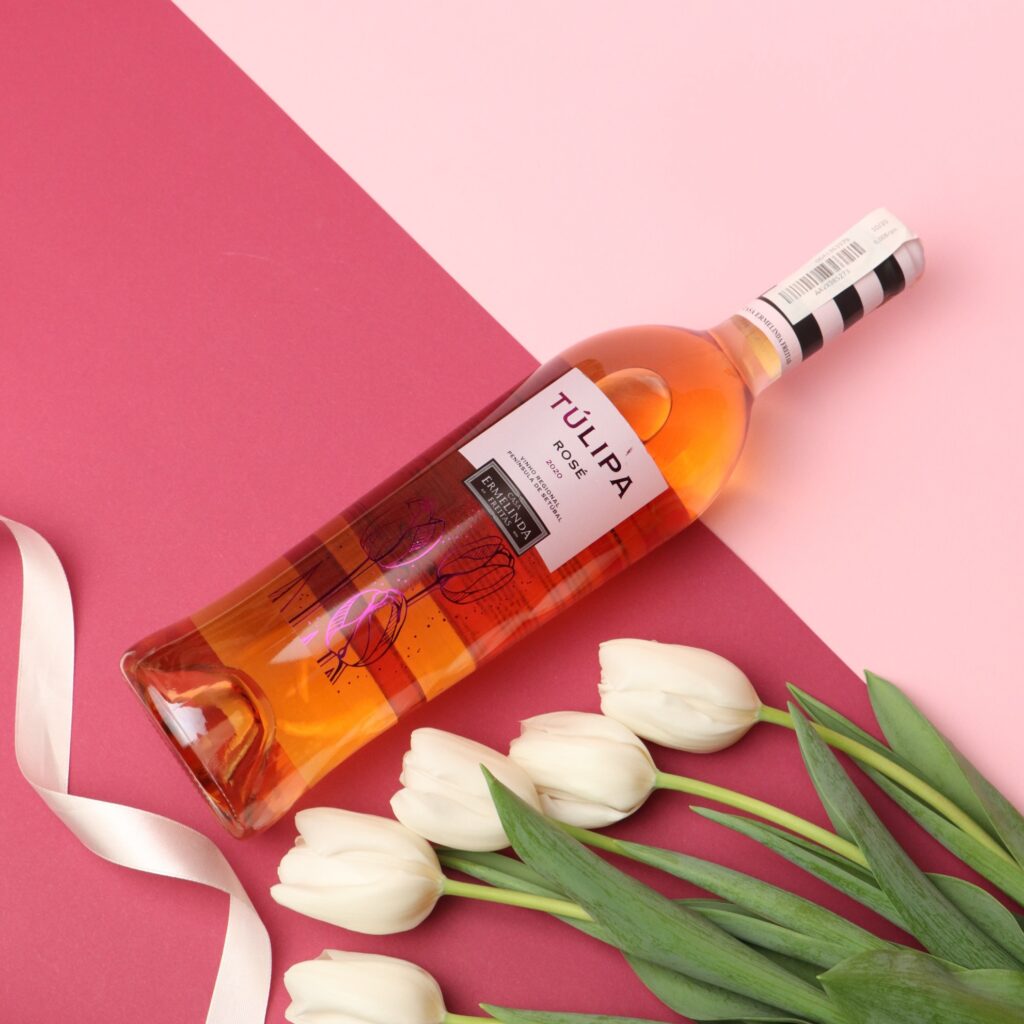 Що подарувати на весілля – ідеї подарунків молодятам