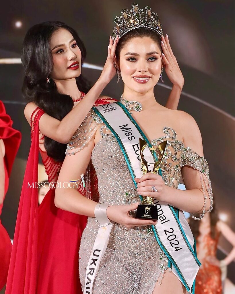 Українка Ангеліна Усанова стала переможницею конкурсу краси в Єгипті Miss Eco International-2024