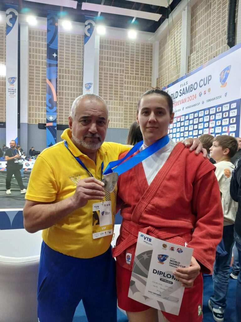 Самбісти з Прикарпаття здобули нагороди на Кубку світу ФОТО