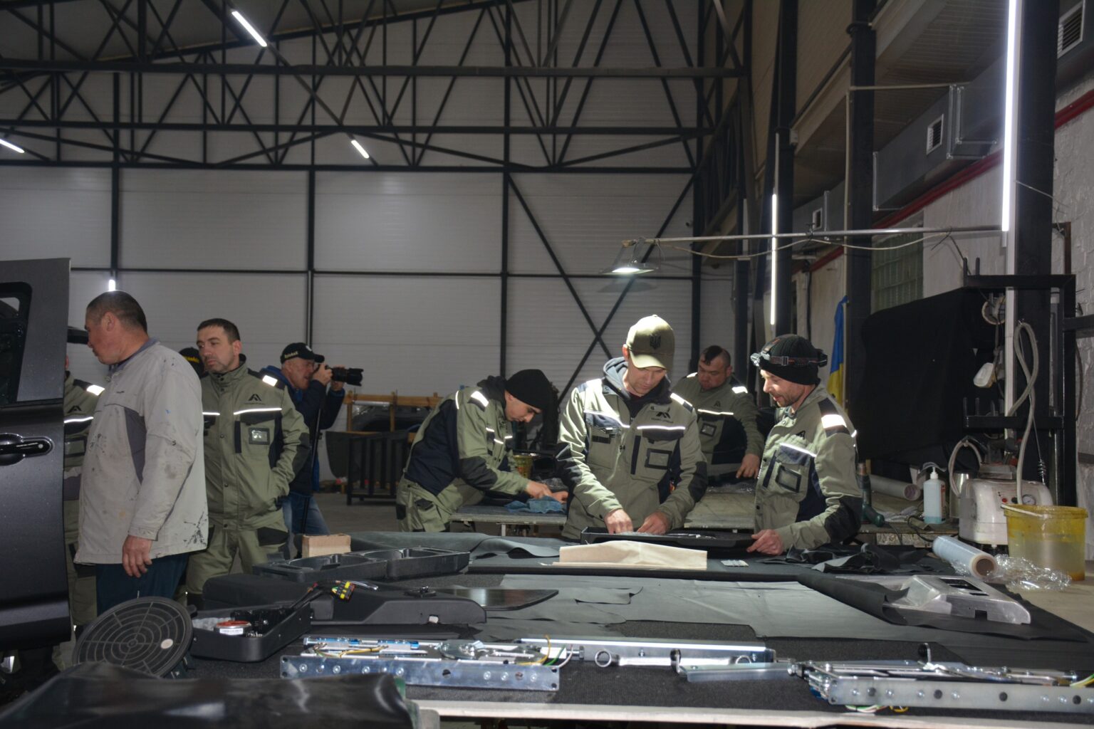 релоковане виробництво спецтехніки,у Надвінянській ТГ,Зіновій Андрійович