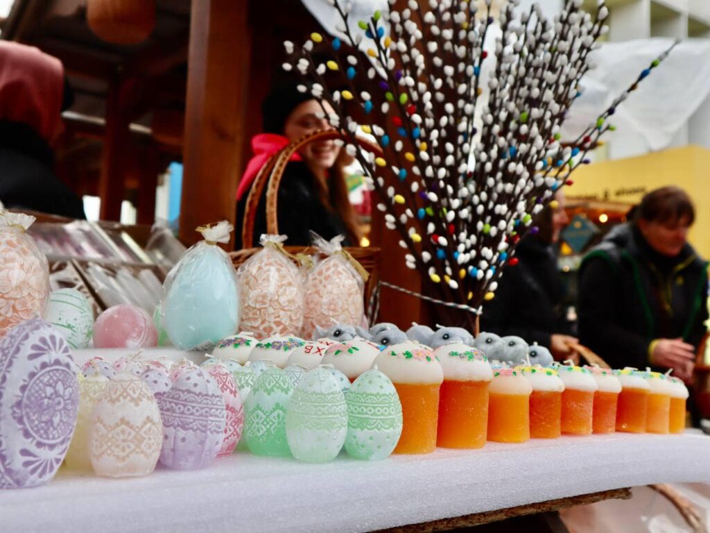 працюває великодній ярмарок,Богдан Станіславський