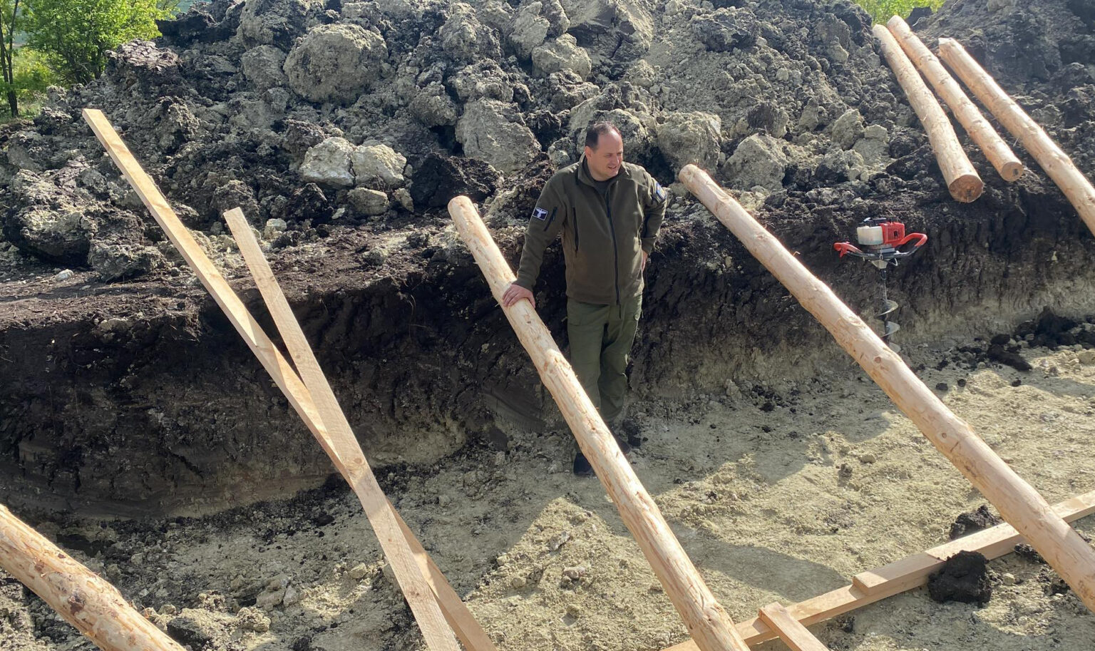 фортифікації на Донеччині,36 франківців будують фортифікації,Руслан Марцінків