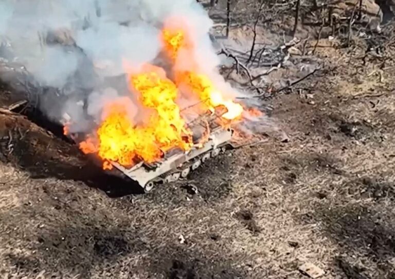 За минулу добу ще майже 800 окупантів отримали абонементи до кобзона