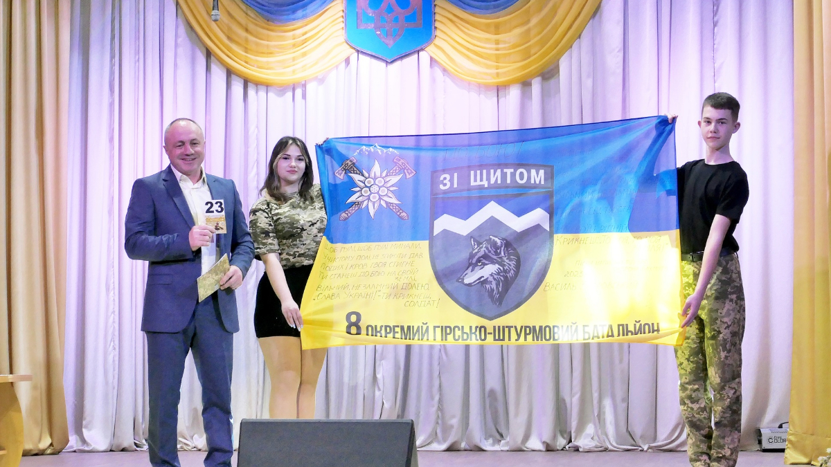 На благодійному аукціоні в Тисмениці зібрали більше 200 тисяч гривень