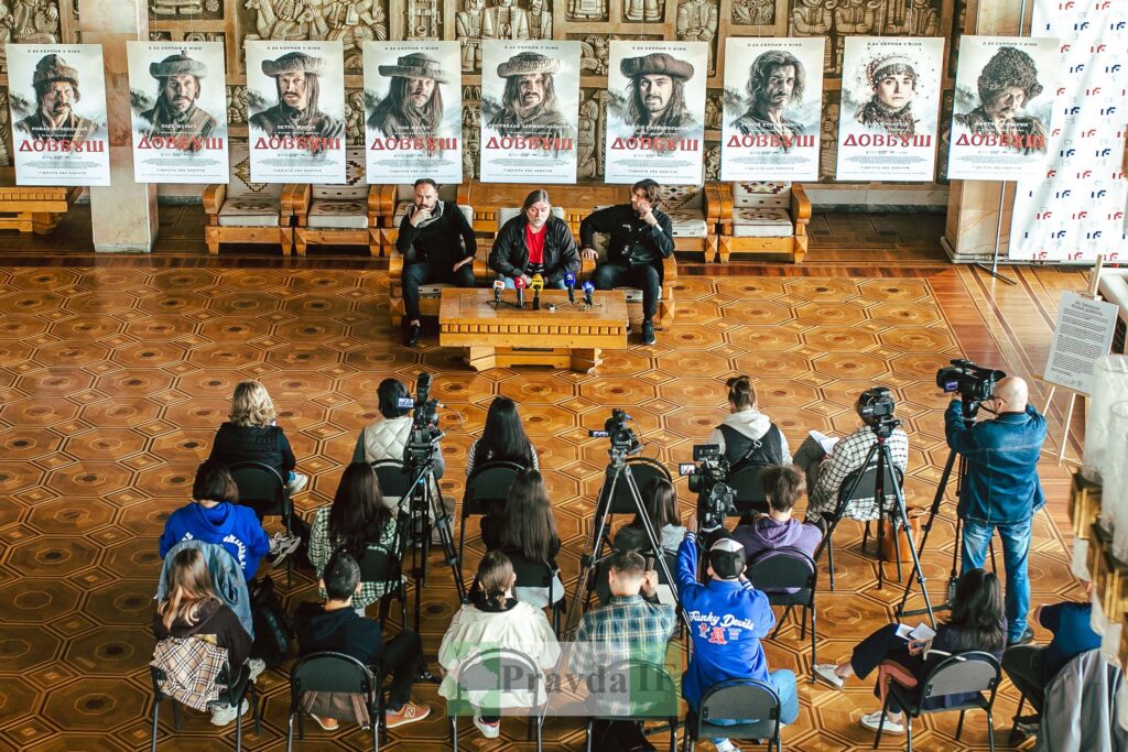 Таємниці знімального майданчика: що залишилося за кадром фільму “Довбуш”