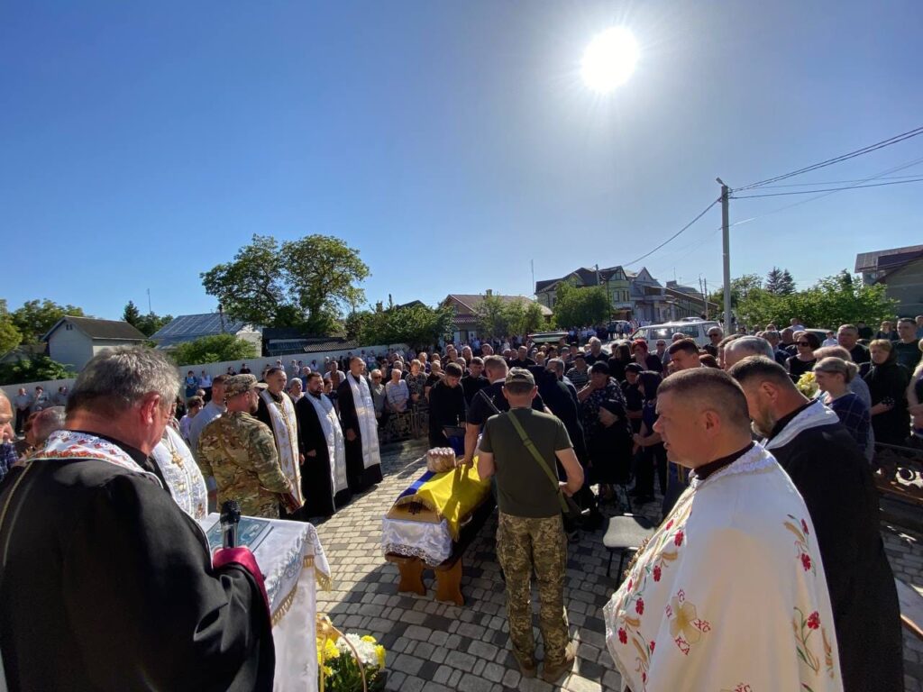 Городенківська громада віддала шану полелому Герою Михайлу Бойчуку