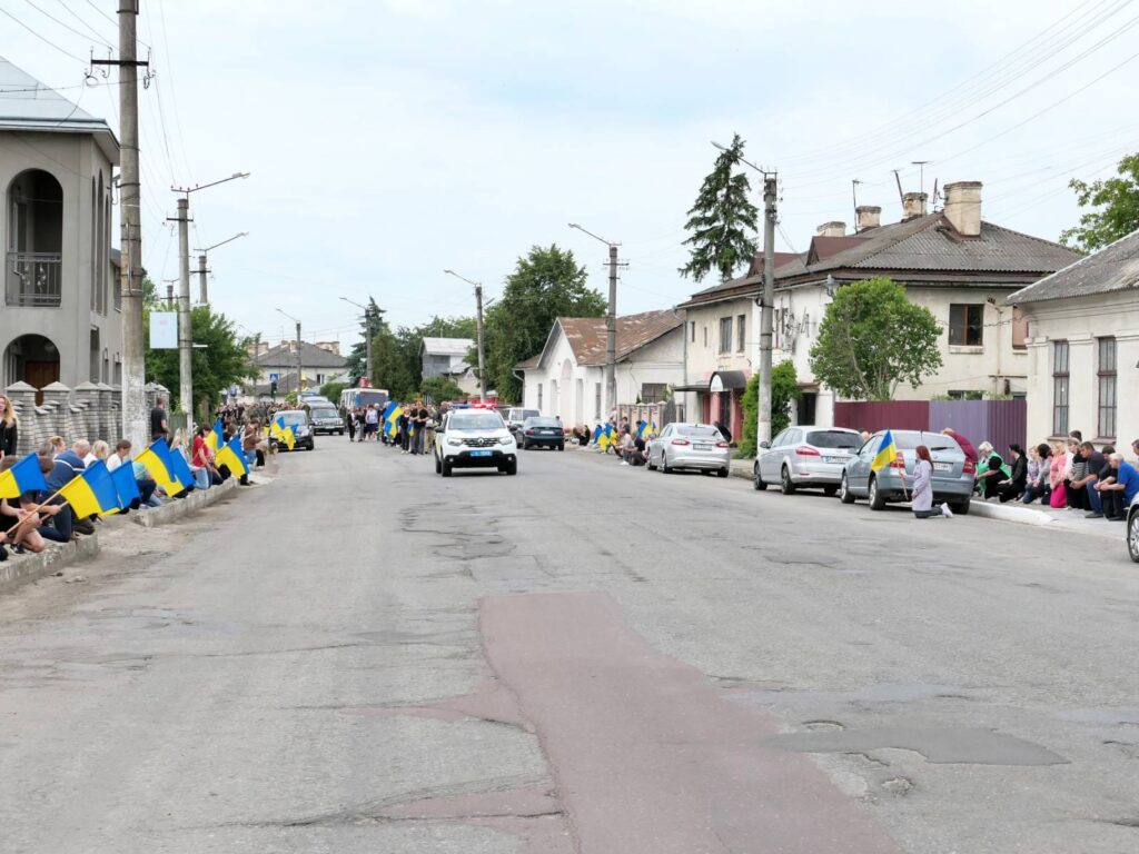 Тисменицька громада провела в останню дорогу свого Героя,Степана Підлуського,Тисменицька міська рада