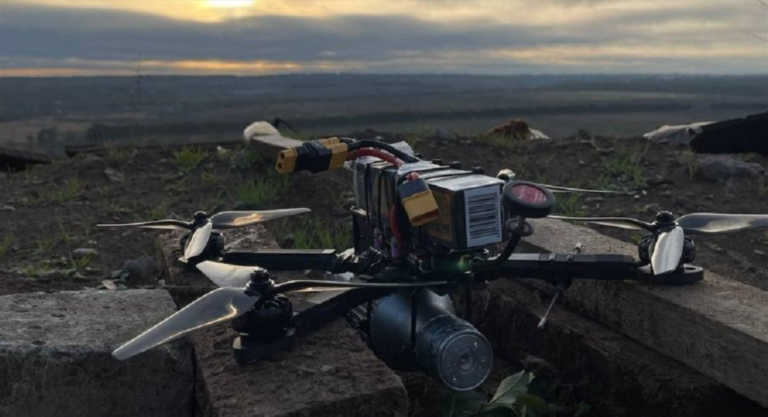 Мавіки, fpv-дрони, автомобілі, - Кличко привіз на передову захисникам Харківщини допомогу від громади столиці