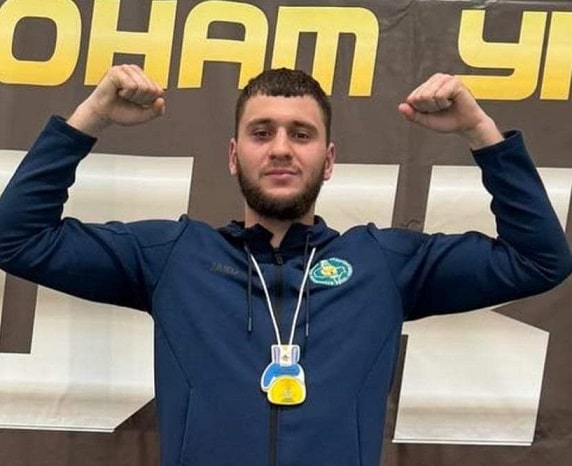 Боксер зі Снятина Ашот Кочарян переміг на чемпіонаті України U22