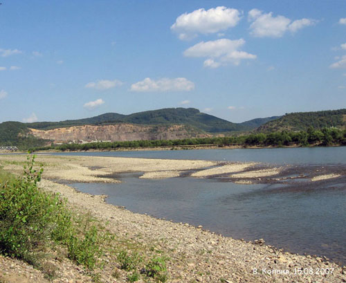 У Тисі виявили тіло 28-річного прикарпатця. ФОТО 18+