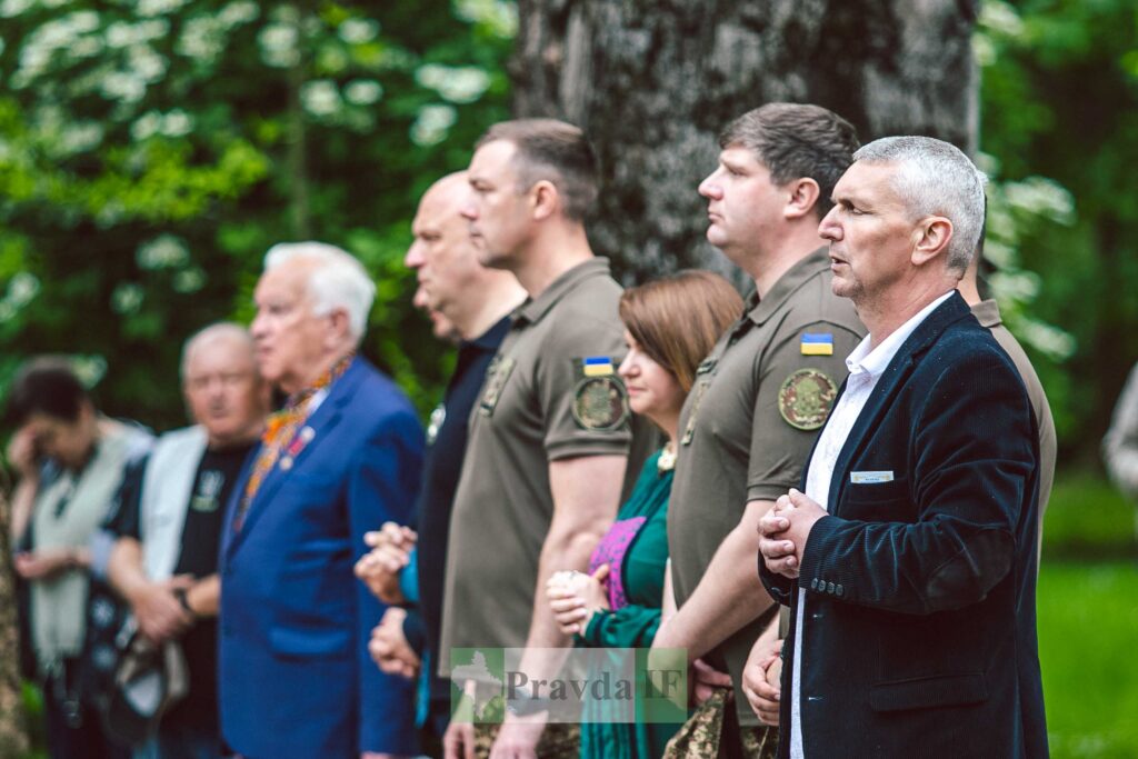 У Франківську на День міста вручили нагороди сім'ям загиблих воїнів. ФОТОРЕПОРТАЖ