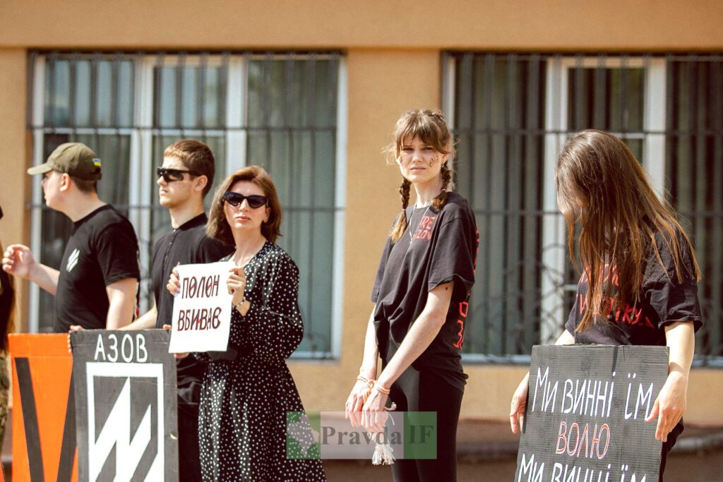 У Франківську відбулася акція на підтримку військовополонених захисників України ФОТОРЕПОРТАЖ