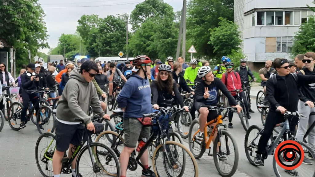 У Франківську відбувся благодійний велопробіг,збору коштів на ЗСУ.