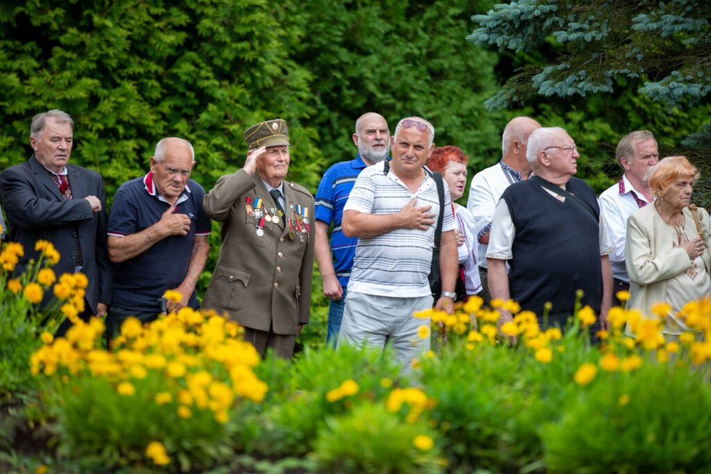 У Франківську вшанували пам'ять жертв НКВД ФОТОРЕПОРТАЖ