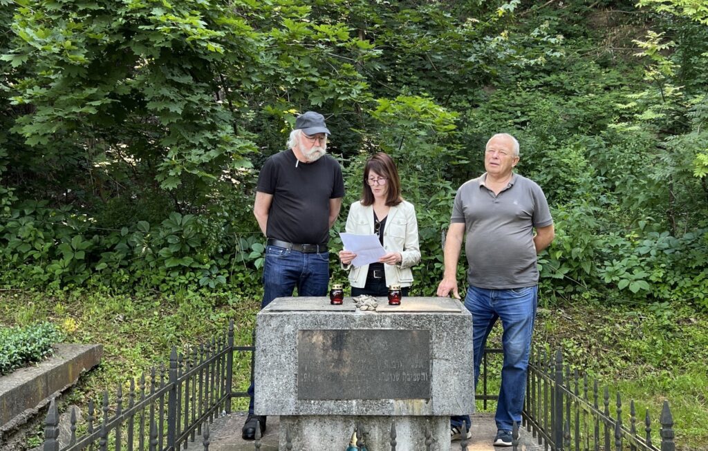 1717732320_c91c1780843b11f47721