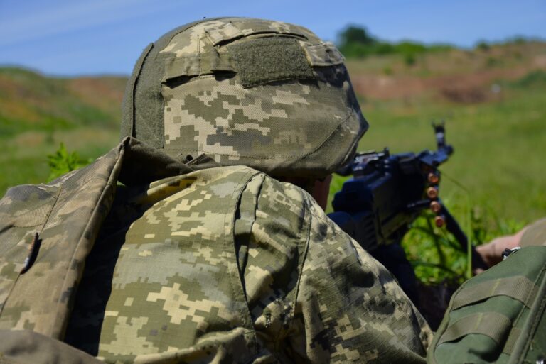 Студентів-чоловіків можуть відрахувати за відмову від базової військової підготовки