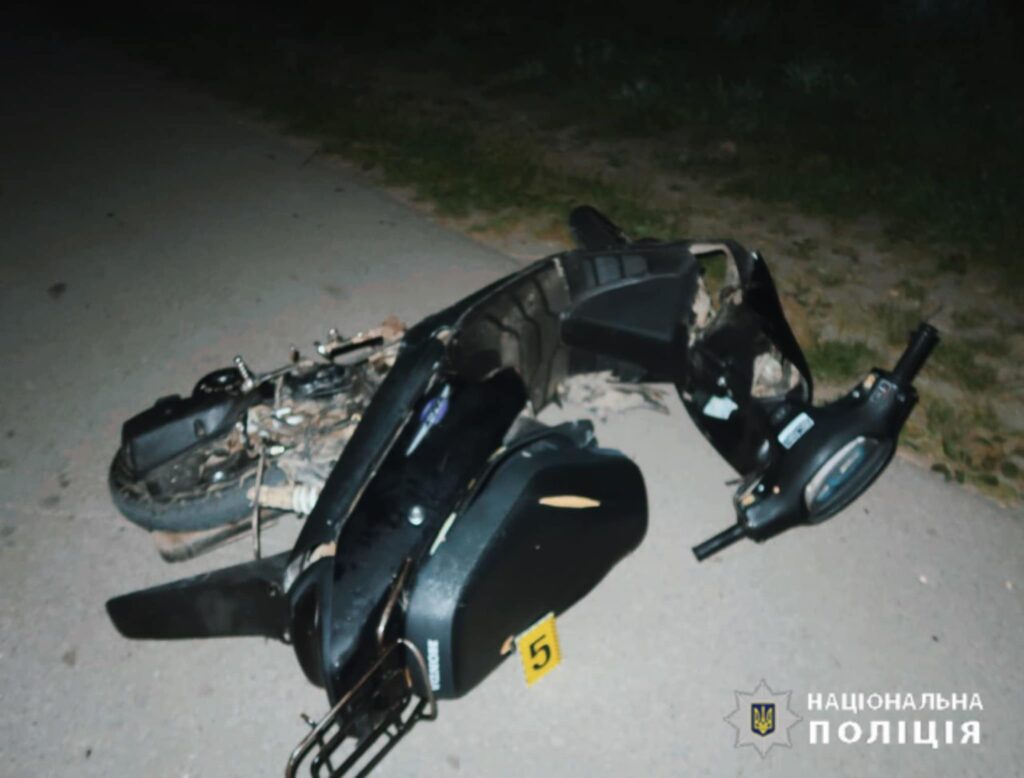 На Калущині 13-річний скутерист спричинив аварію. ФОТО