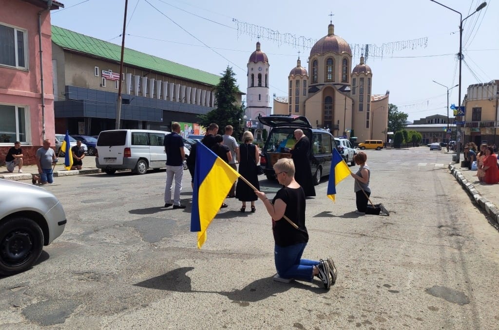 На Тлумаччині попрощалися із загиблим захисником Василем Щербиною