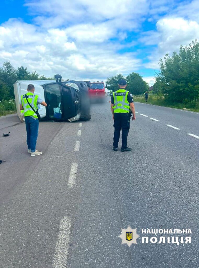 На Франківщині під колесами вантажівки загинули дві жінки. ФОТО