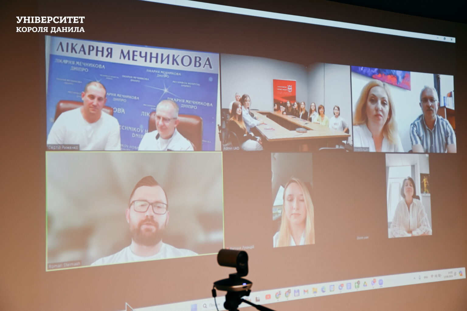 Картини студентів-дизайнерів УКД прикрасили стіни лікарні Мечникова,мосейчук наталія,університет короля данила