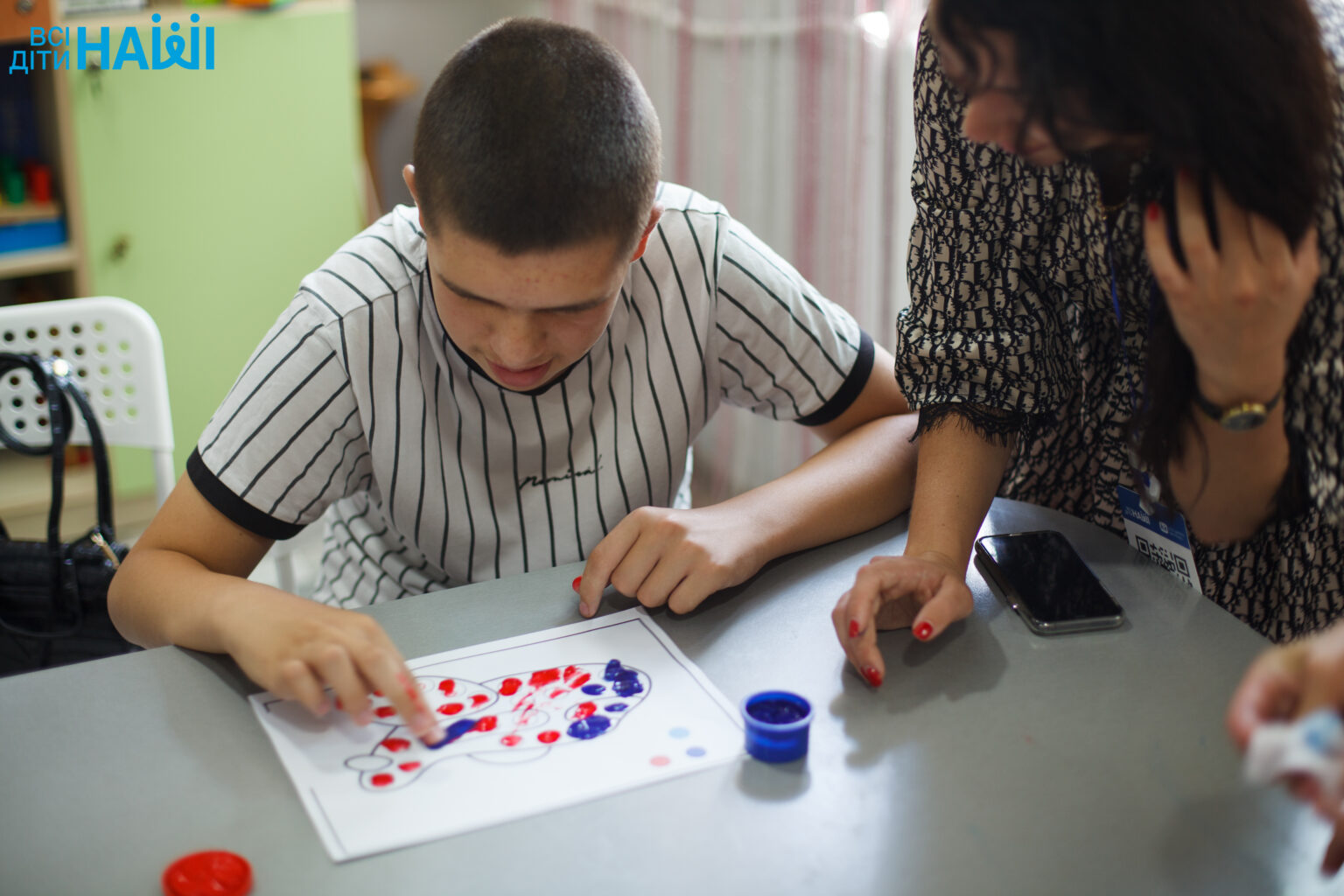 оновлений Центр надання реабілітаційних та соціальних послуг,У Коломиї відкрили,Благодійний фонд «СОС Дитячі Містечка»,проєкту «Право на сімʼю»,форум «Всі діти — наші: потреби населення у соціальних послугах»