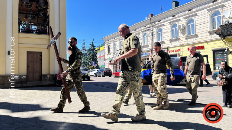 До Коломиї назавжди повернувся полеглий захисник Любомир Фудаля