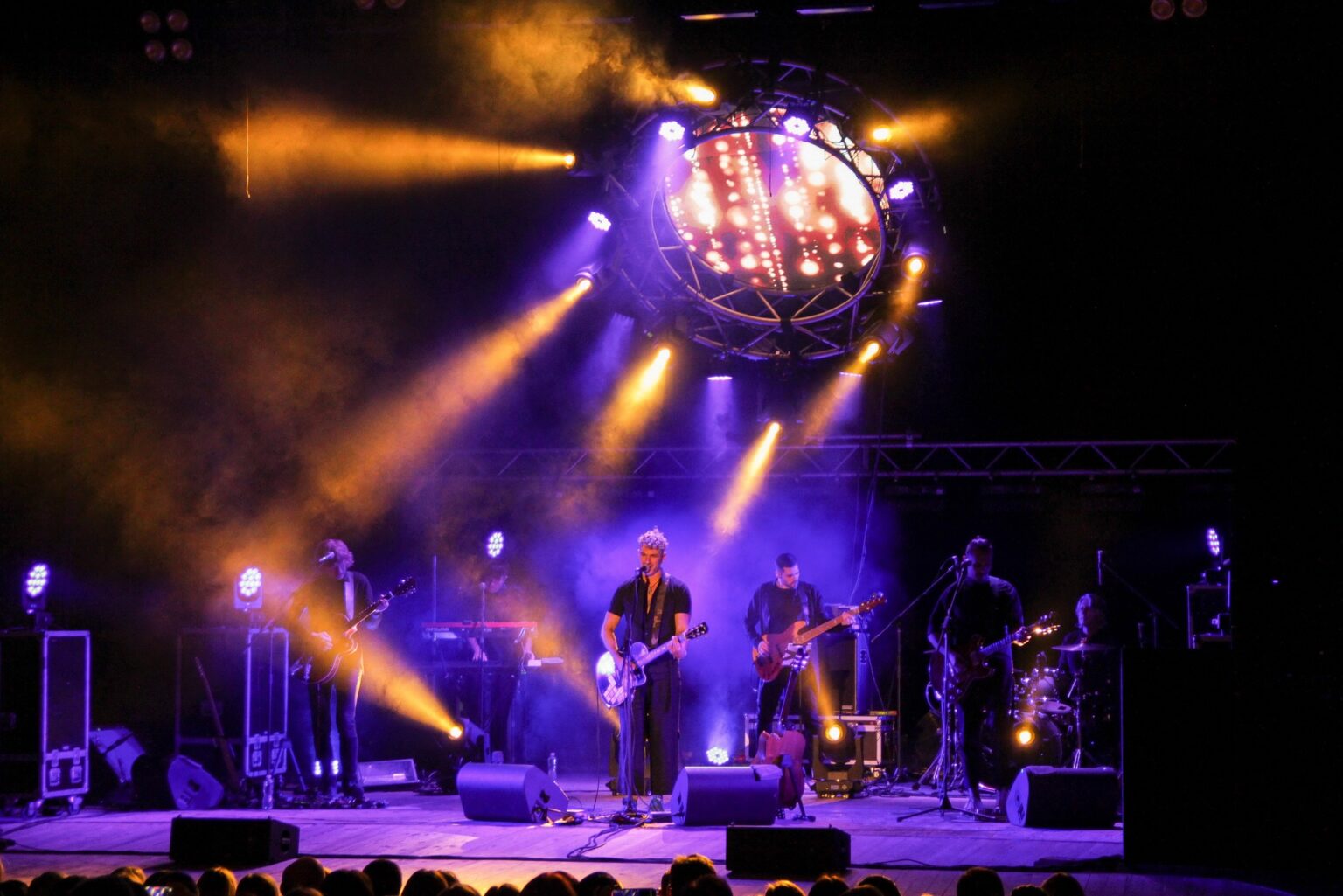 Глибина текстів і драйв музики! Арсен Мірзоян у суботу в Івано-Франківську з вражаючим концертом