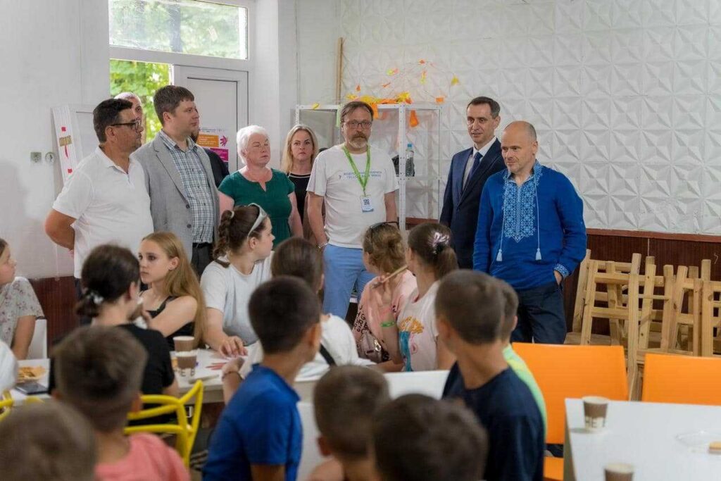 Прикарпаття з інспекцією відвідав міністр Віктор Ляшко, як результат, звільнять трьох керівників місцевих санаторіїв