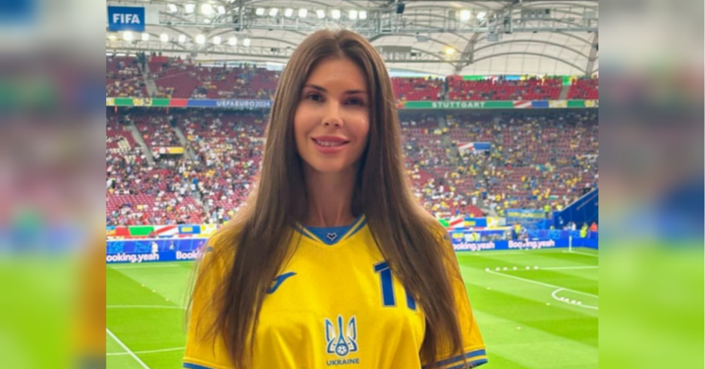 Дружина Реброва похизувалася фігурою на відпочинку в Греції