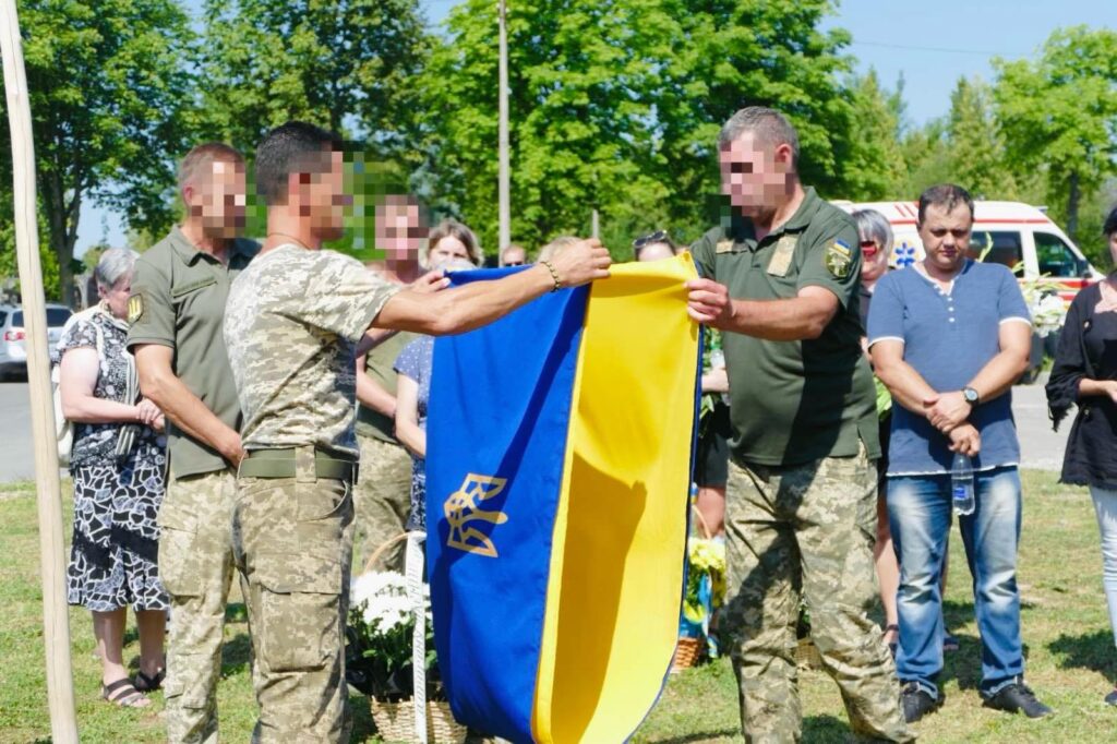 Калуська громада попрощалася з 28 річним Героєм Юрієм Рішком